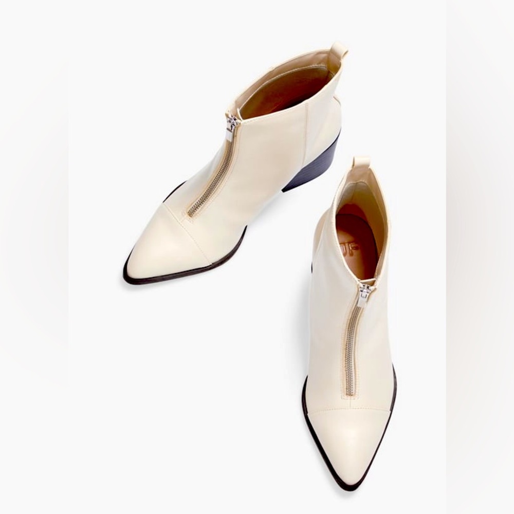 NIB Bone colored front zip bootie